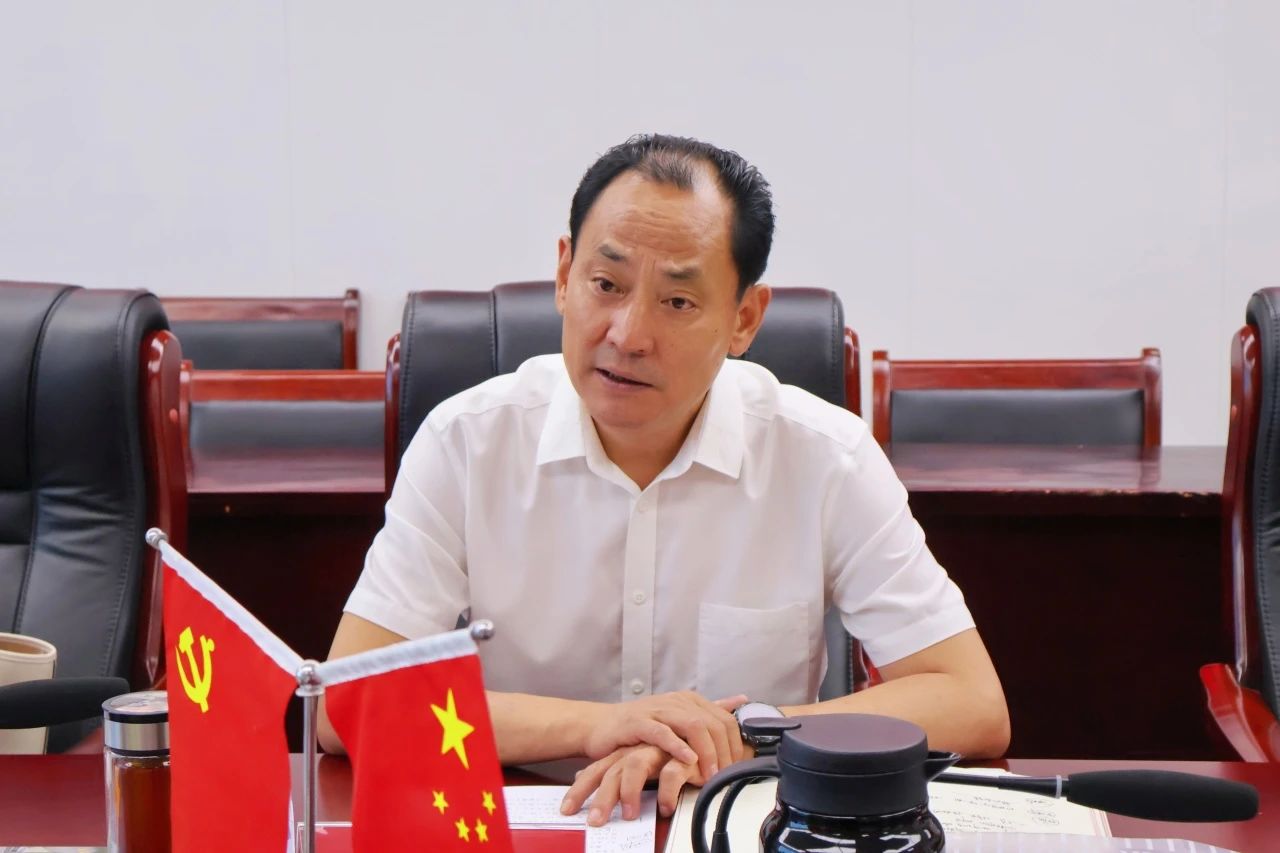 文加武常委深入美丰集团调研,强调抓住新质生产力发展契机,推动企业迈向高质量发展新阶段